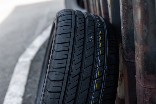 фото протектора и шины ULTRA ARZ5 Шина Arivo ULTRA ARZ5 275/45 R20 110V